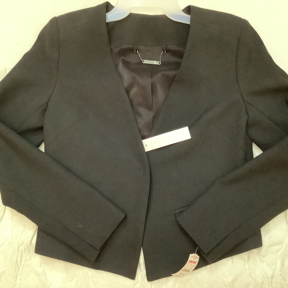 NWT‎ Trina Turk black short blazer jacket